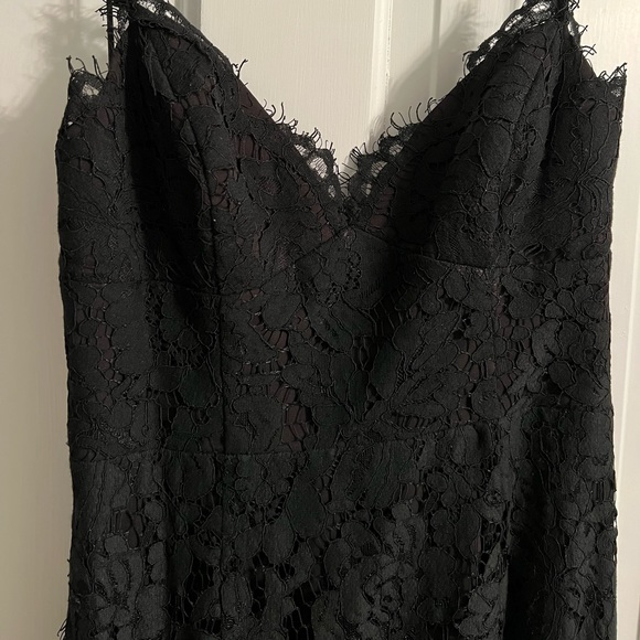 FAME AND PARTNERS x REVOLVE Everett
Lace Dress in Black Sz 4 - Picture 8 of 12
